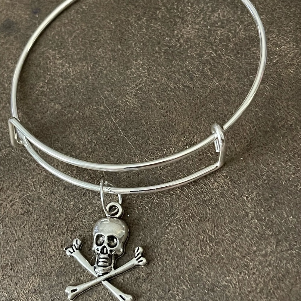Skull and Bones bracelet